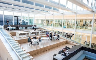 Automatische classificatie van documenten in OpenText