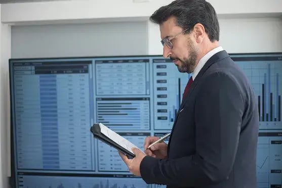 Expert planning Hyland OnBase to M-Files migration